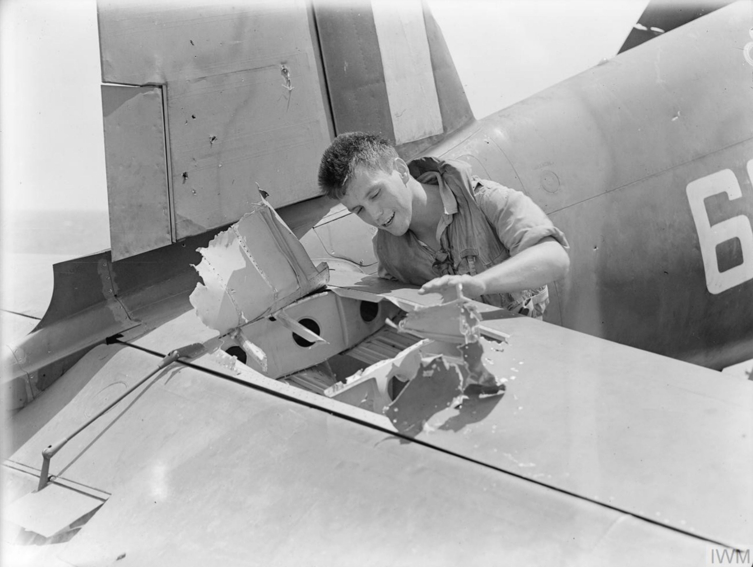Fleet Air Arm Corsair 6C SubLt John R Baker HMS Illustrious off Andamans 21st jun 1944 IWM A24705