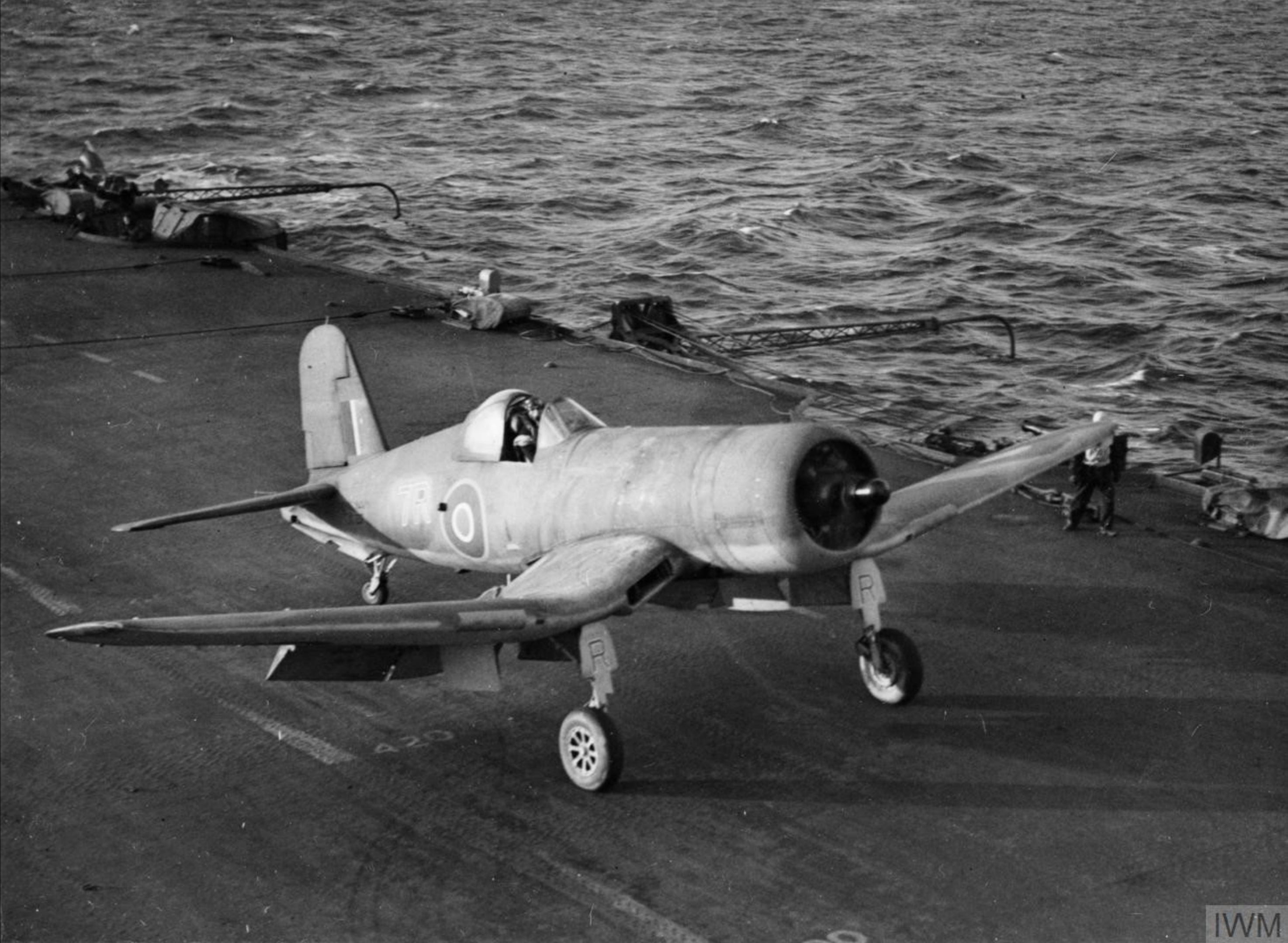 Fleet Air Arm 1830NAS Corsair II Red 7R landing aboard HMS Illustrious Dec 1943 IWM A20999