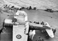 Asisbiz Fleet Air Arm 1830NAS Corsair I Red 7S JT244 landing mishap aboard HMS Illustrious IWM A21004