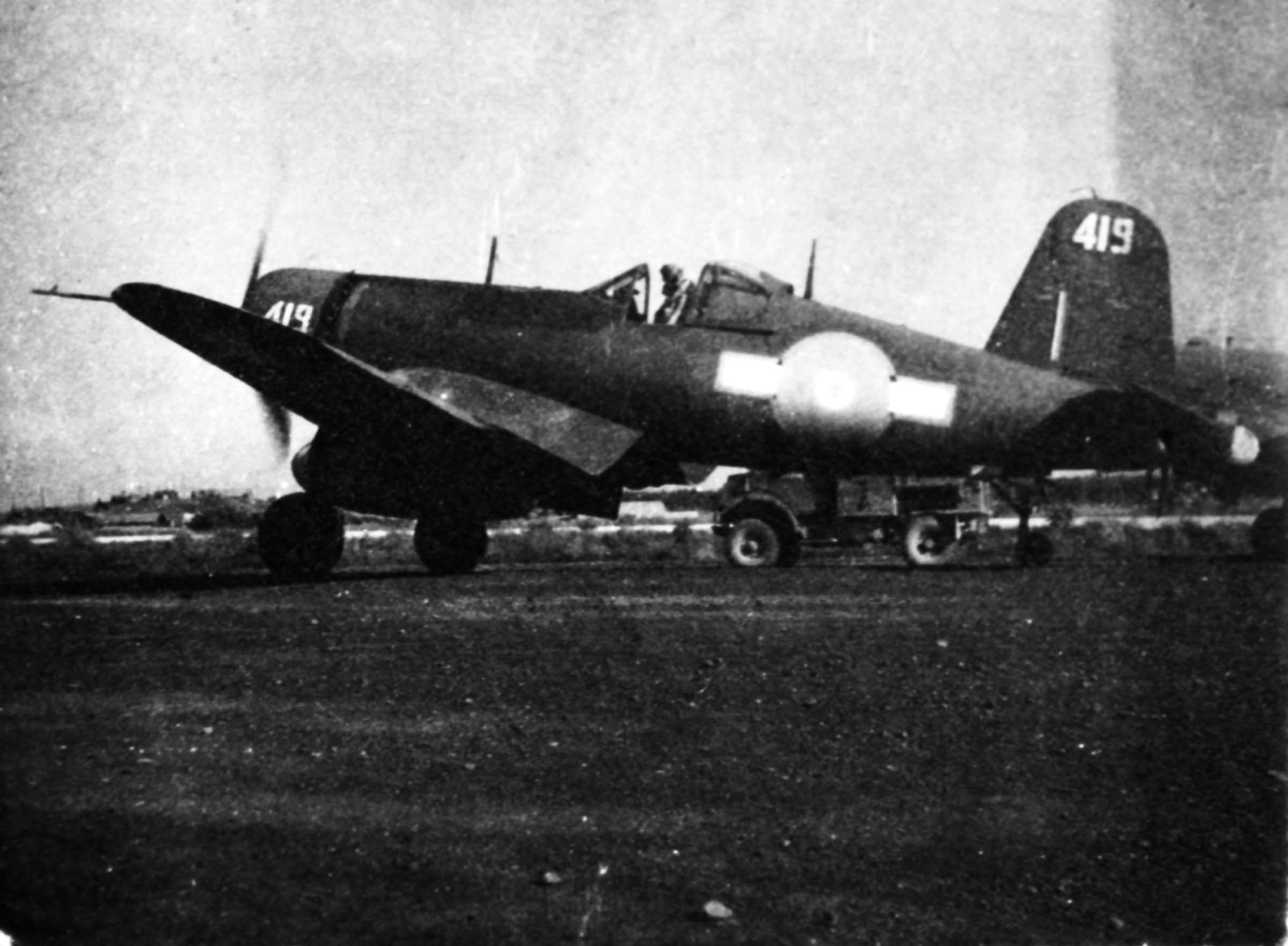 Vought F4U 1D Corsair RNZAF NZ5419 aircraft at Bouganville 1945 01