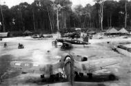 Asisbiz RNZAF 5Sq Maintenance Unit Bougainville 1945 08