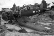 Asisbiz RNZAF 5Sq Maintenance Unit landing mishap Bougainville 1945 02