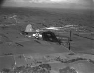 Asisbiz Vought F4U 1D Corsair RNZAF as NZ5552 BuNo 50445 over Ardmore New Zealand 02