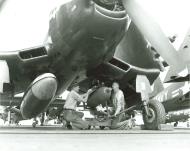 Asisbiz USS Philippine Sea (CV 47) Vought F4U 4B Corsair being loaded with a 500lb bomb for a mission over Korea 5th Sep 1950 01