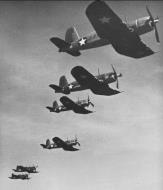 Asisbiz Vought F4U 1 Corsair VF 17 Jolly Rogers in formation July 1943 01