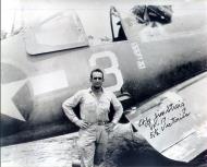 Asisbiz Vought F4U 1A Corsair VF 17 Jolly Rogers White 3 Jim Streig 1943 03