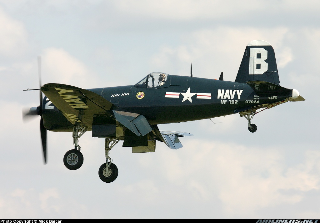 Airworthy warbird Vought F4U 4 Corsair BuNo 97264 B210 F AZVJ 17