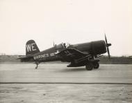 Asisbiz Vought F4U 4B Corsair VMF-214 WE Black Sheep BulNo 62953 lands on the newly captured Kimpo runway Korea 11th Oct 1950 01