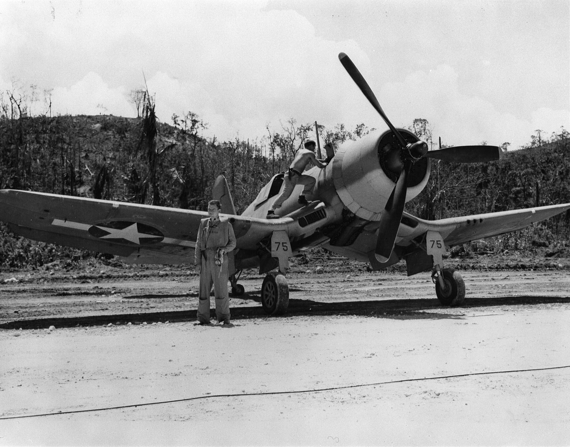 Vought F4U 1 Corsairs VMF 215 White 75 just arrived on Munda 14th Aug 1943 01