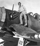 Asisbiz Vought F4U 1 Corsair VMF 222 White 22 Arkansas Traveler pilot 1st Lt Pappy Reid Midway Jun 1943 02