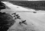 Asisbiz Vought F4U 1 Corsairs VMF 222 Russell Islands 7th Sep 1943 01