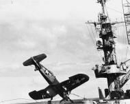 Asisbiz Vought F4U 1D Corsair VMF 312 White 50 strikes the barricade USS Bataan CVL 29 9th Dec 1944 01