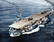 Asisbiz USS Gilbert Islands (CVE 107) underway in the early 1950s with AF Guardian aircraft from VS 24 squadron on deck 01