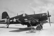 Asisbiz Vought F4U 1D Corsair VMF 512 White 13 Miss Nellie 01