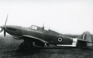 Asisbiz Boulton Paul Defiant MkIII TT N1697 England 1944 01