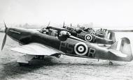Asisbiz Boultan Defiant MkI RAF 264Sqn PS R N1536 England 1940 01