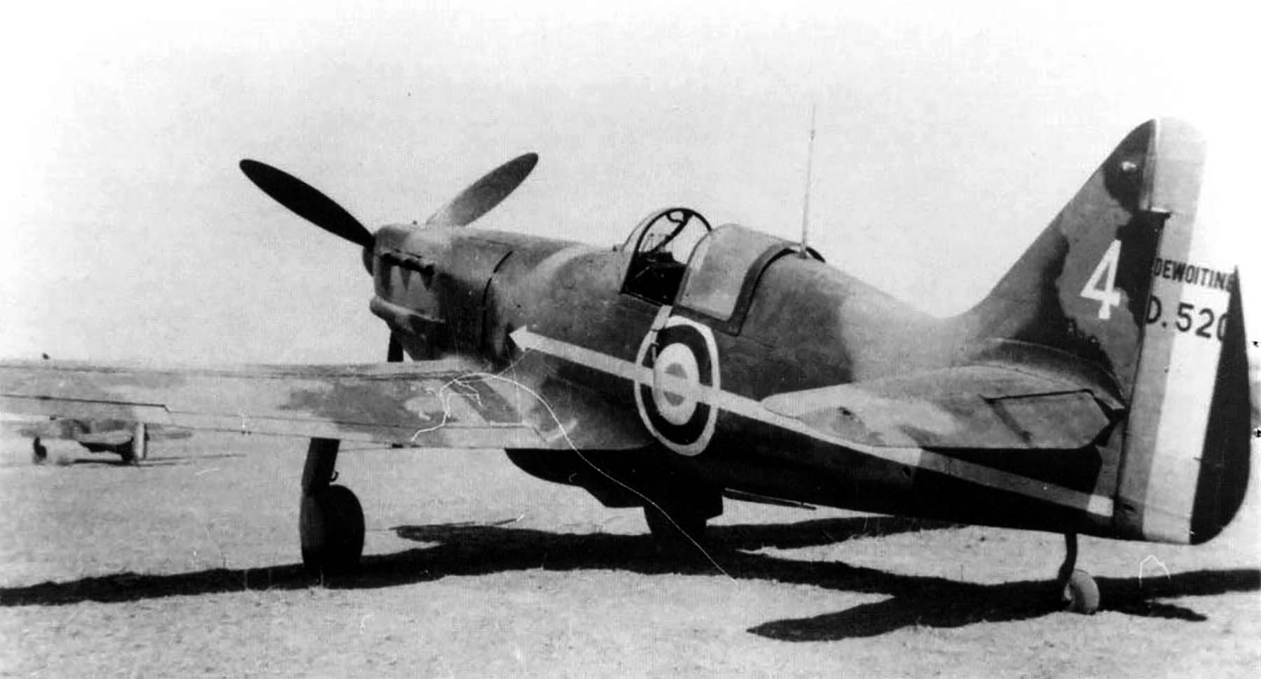 Vichy Dewoitine D 520 Escadrille 1AC White 4 France 1941 ebay 01