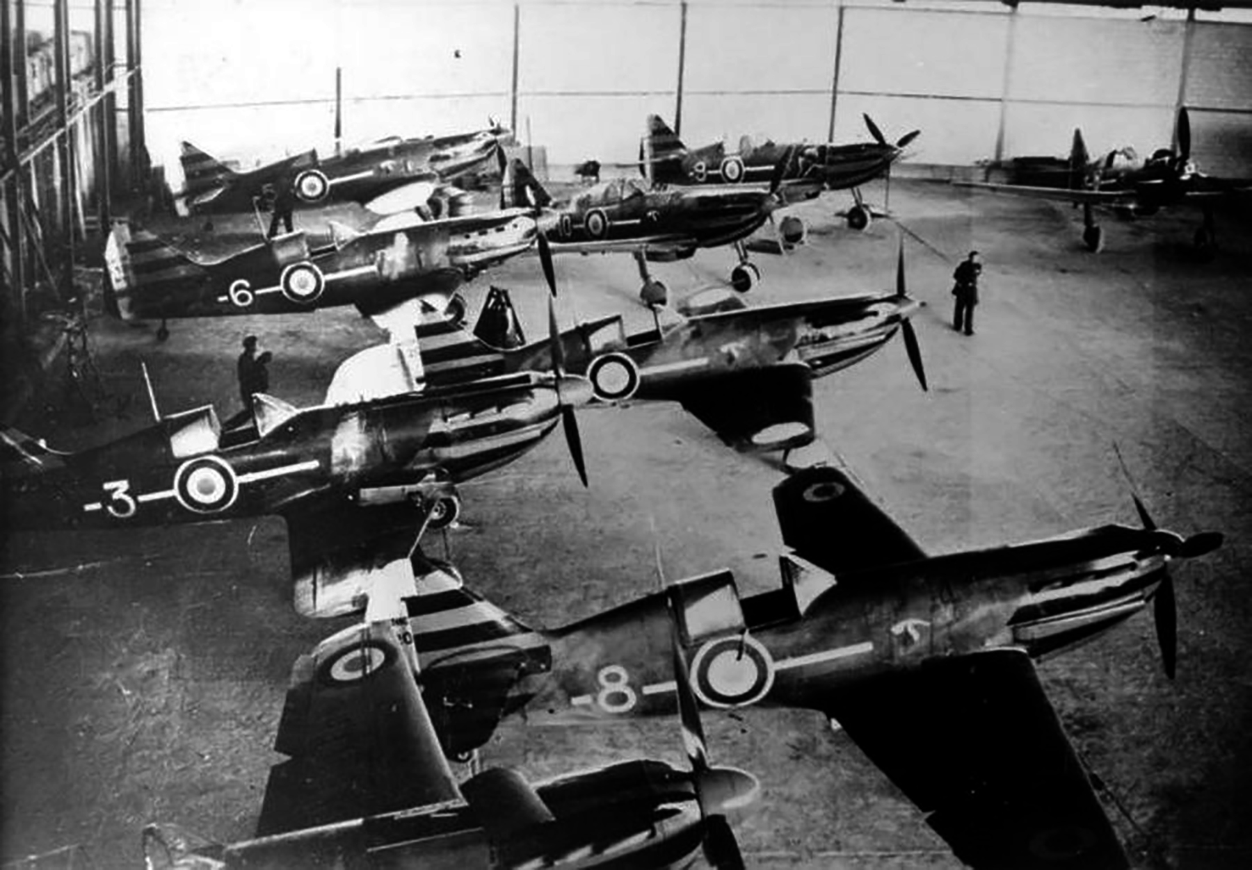 Vichy Dewoitine D 520 Escadrille GC I.2 with eight other aircraft ebay 01