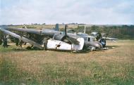 Asisbiz Dornier Do 17P1 2.(F)AufklGr123 4U+EK landing mishap at Auxerre 16 June 1940 05