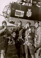 Asisbiz Dornier Do 17Z Croatian Air Force Legion HZL celibrate 1,000 missions over Russia Sep 16 1942