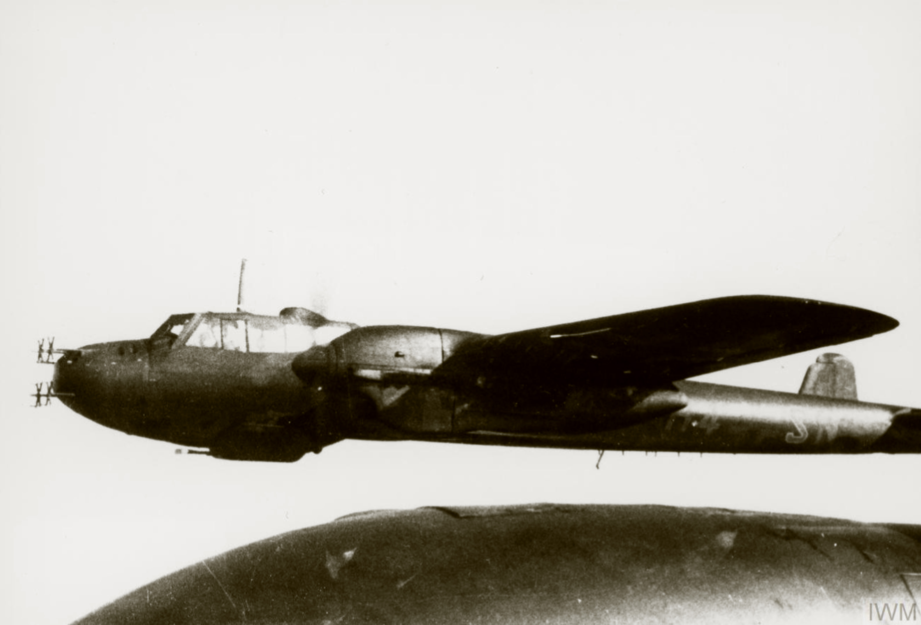 Dornier Do 215B5 5.NJG2 R4+SN Leeuwarden Holland used in the night intruder role in 1940 41 IWM HU108214