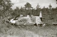 Asisbiz Soviet Yakovlev Yak 7 White 18 belly landed Pulsa Vihosinkyla 2nd Sep 1944 06