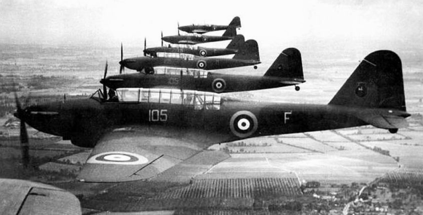 Fairey Battle I RAF 105Sqn formation 01