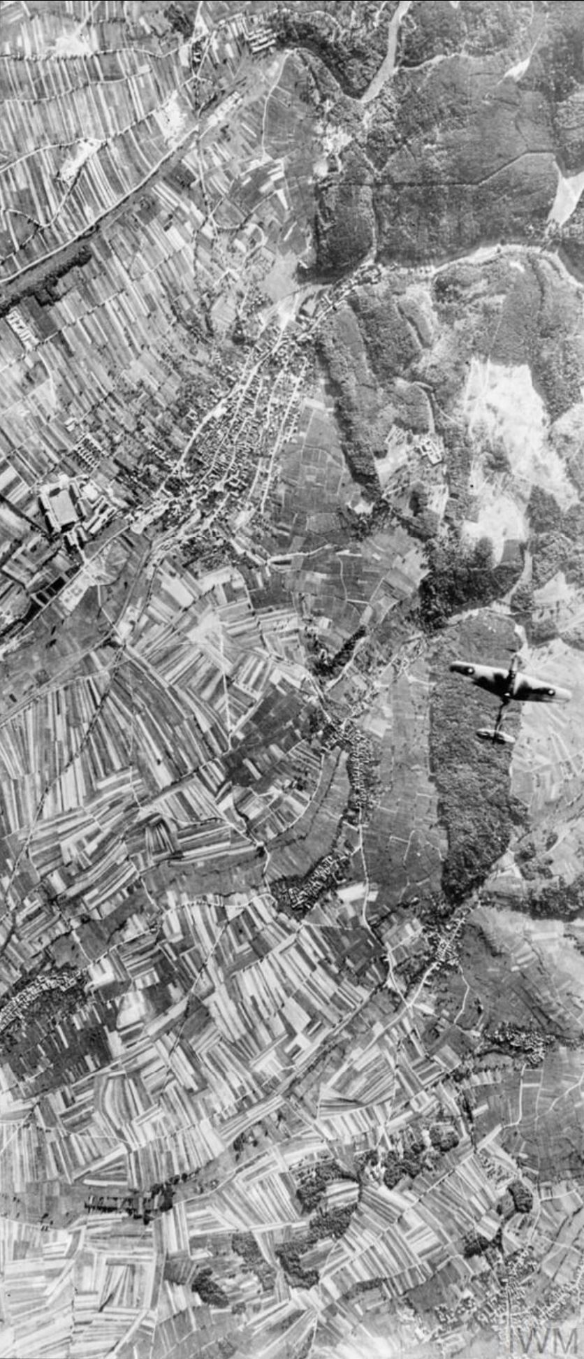Fairey Battle of the Advanced Air Striking Force passing over Bad Bergzabern IWM C577