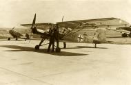 Asisbiz Fieseler Fi 156 Storch 3.(H)14 5F+ZL with Me 109E Stab III.JG53 Italy 1941 ebay 01