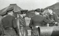 Asisbiz Aircrew General der Jagdflieger Adolf Galland inspects Ekdo 25 Achmer 1943 05