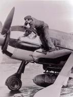 Asisbiz Focke Wulf Fw 190A7 cowling showing I.JG1 emblem Dortmund early 1944 03