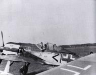 Asisbiz Focke Wulf Fw 190A4 Stab I.JG1 Eberhard Burath Deelen Holland 1943 01