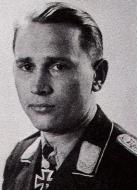 Asisbiz Aircrew Luftwaffe pilot 9.JG52 Alfred Grislawski 01