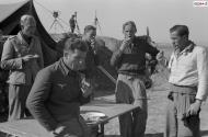 Asisbiz Aircrew Luftwaffe II.JG2 Kurt Buhligen and VIII Fliegerkorps Gen Hans Seidemann at Kairouan Tunisia May Jun 1943 02