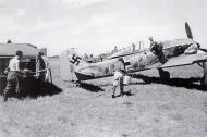 Asisbiz Focke Wulf Fw 190A 7.JG2 (W12+I) WNr 2194 Theville France 1942 01