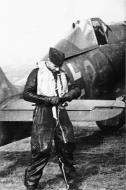 Asisbiz Focke Wulf Fw 190A8 6.JG300 Yellow 2 Hubert Engst WNr 682181 Lobnitz 1944 05