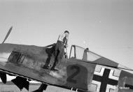 Asisbiz Focke Wulf Fw 190A 5.SG3 Black 2 WNr 0461 begins its mission at Immola 2nd Jul 1944 04