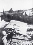 Asisbiz Focke Wulf Fw 190A4 10.SKG10 Black 9 Georg Rischbieter Tunisia Jan 2 1943 01