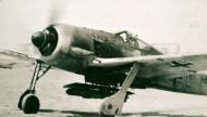 Asisbiz Focke Wulf Fw 190F3 I.SchG1 Red or Black L Varvarovka Belgorod 1943 01