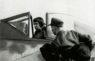 Asisbiz Aircrew Luftwaffe JG52 ace Major Gerhard Barkhorn 03