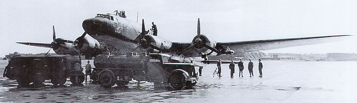Focke Wulf Fw 200C Condor 1.KG40 being refueled 02