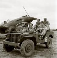 Asisbiz AVG pilots Newkirk, Gesselbracht, Howard (front), Bartling and Lather (back) Rangoon Burma 1941 01