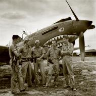 Asisbiz Aircrew AVG 23PG3PS Bruce K Holloway with fellow pilots China 1942 02