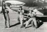 Asisbiz Aircrew AVG Flying Tiger legendary pilots 23FG3PS Ken Jernstedt with Robert Smith and Tommy Haywood 01