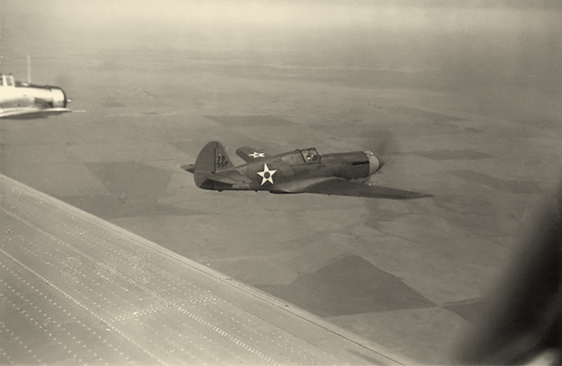 Curtiss P 40 Hawk 35PG Black 78 with guns removed USA 1942 02