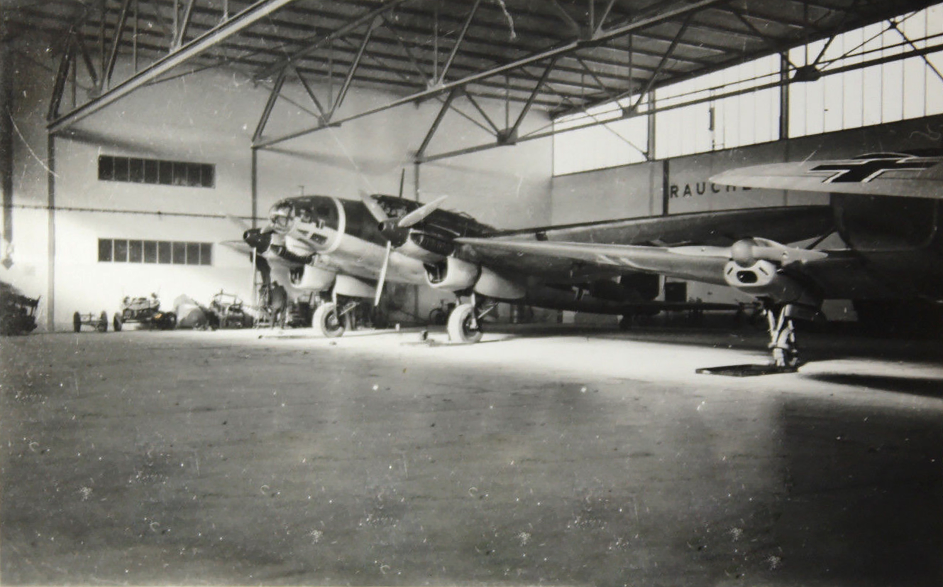 Heinkel He 111E hangard Germany 1937 ebay 01