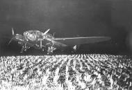 Asisbiz Night ops Heinkel He 111H taxing for a raid on England 12th Mar 1941 NIOD