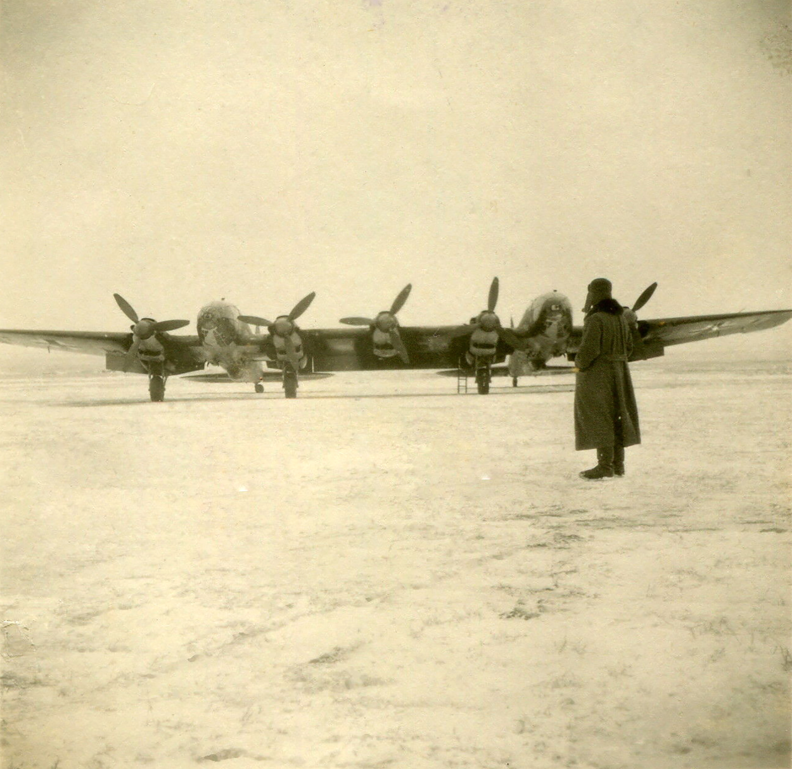Heinkel He 111Z1 used as an Me 321 Glider tug and transports in Kuban 1943 ebay 01