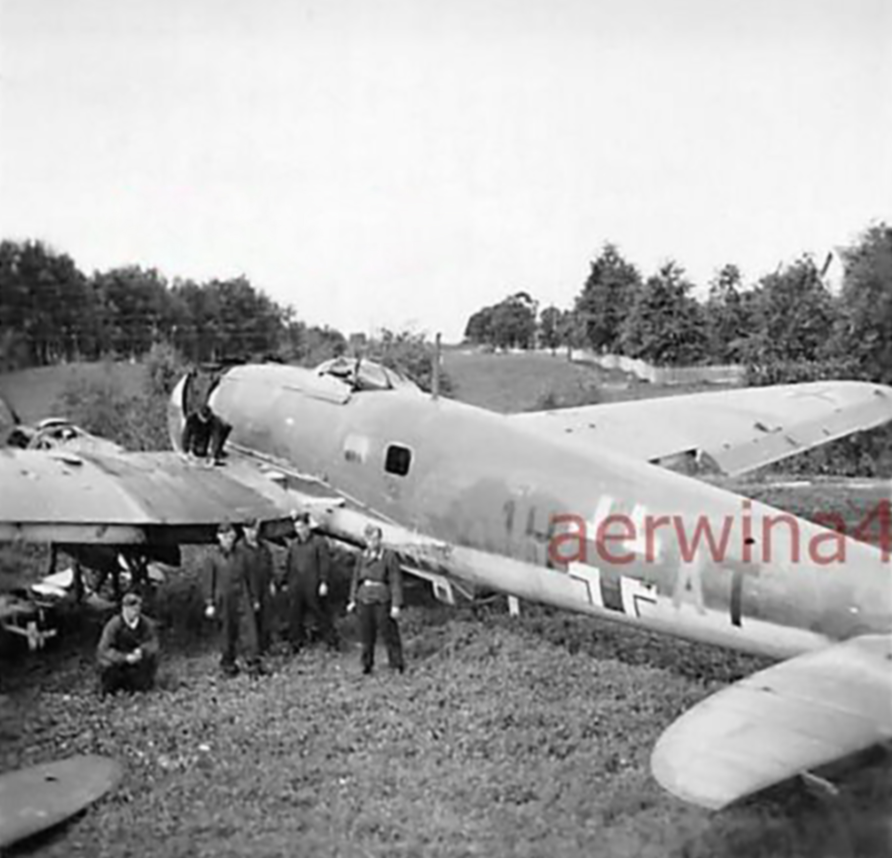 Heinkel He 111 9.KG26 1H+AT being salvaged Trondheim Vaernes Norway ebay1