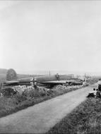 Asisbiz Heinkel He 111P 9.KG27 1G+NT sd by 92Sqn belly landed nr Charterhouse Somerset 14th Aug 1940 01